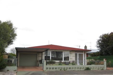 Photo of property in 227 Saint Leonards Avenue, Saint Leonards, Hastings, 4120