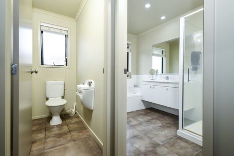 Photo of property in 34 Winchester Place, Rototuna North, Hamilton, 3210