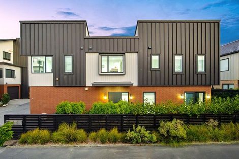 Photo of property in 8 Windlass Street, Long Bay, Auckland, 0630