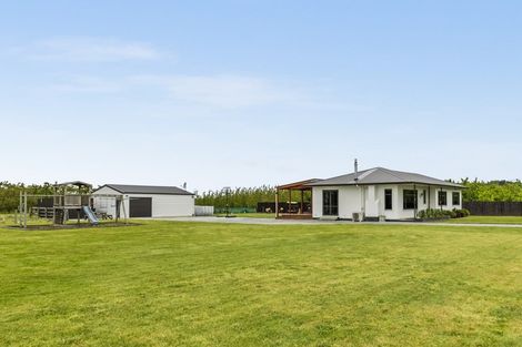 Photo of property in 64 Thompson Road, Twyford, Hastings, 4175