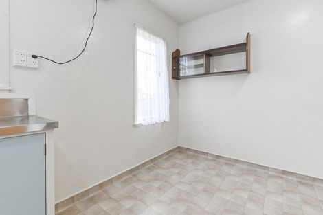 Photo of property in 1/403 Sylvan Road, Parkvale, Hastings, 4122