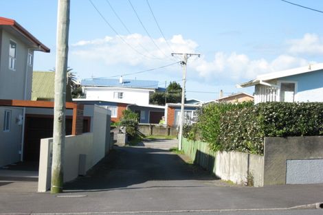 Photo of property in 5b Beach Street, Fitzroy, New Plymouth, 4312
