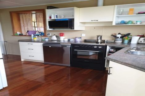 Photo of property in 5 Kowhai Place, Eltham, 4322