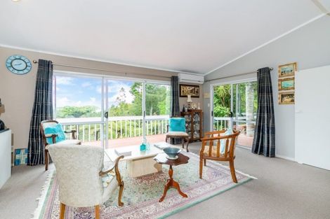 Photo of property in 9 Kauri Road, Birkenhead, Auckland, 0626