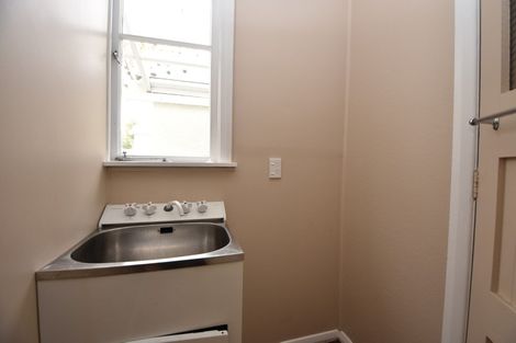 Photo of property in 229 High Street North, Carterton, 5713