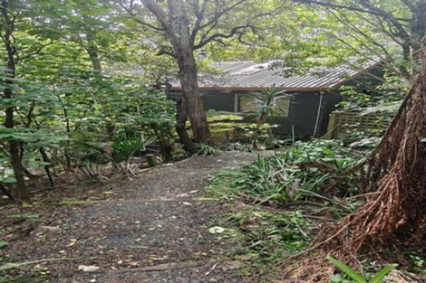 Photo of property in 65 Rimutaka Place, Titirangi, Auckland, 0604