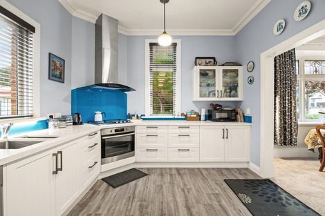 Photo of property in 241 Bay View Road, Saint Clair, Dunedin, 9012