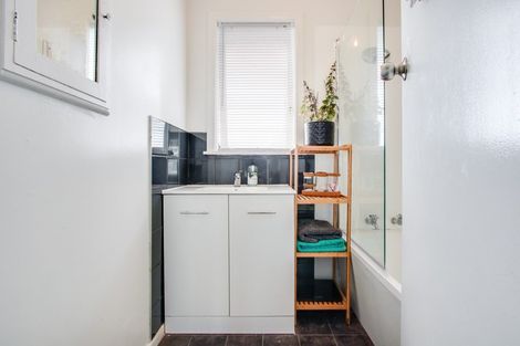 Photo of property in 6 Wordsworth Crescent, Maraenui, Napier, 4110