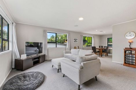 Photo of property in 54 The Circle, Manly, Whangaparaoa, 0930