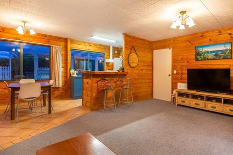 Photo of property in 338 Ngarara Road, Waikanae, 5391