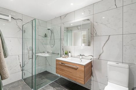 Photo of property in 98b/30 Ambassador Glade, Orewa, 0931