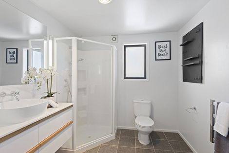 Photo of property in 51 Eastwood Rise, Waimairi Beach, Christchurch, 8083