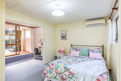 Photo of property in 55 Coronation Road, Hillcrest, Auckland, 0627