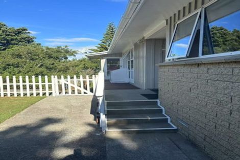 Photo of property in 26 Cranwell Street, Churton Park, Wellington, 6037
