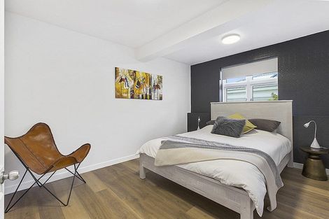 Photo of property in 7 Wesley Road, Kelburn, Wellington, 6012