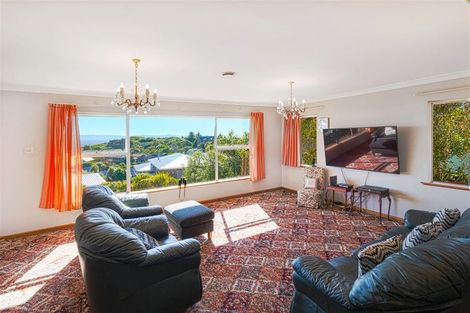 Photo of property in 196 Dyers Pass Road, Cashmere, Christchurch, 8022