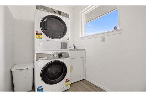 Photo of property in 62 Hargood Street, Woolston, Christchurch, 8062