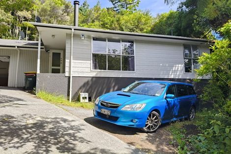 Photo of property in 2/462 Stokes Valley Road, Stokes Valley, Lower Hutt, 5019