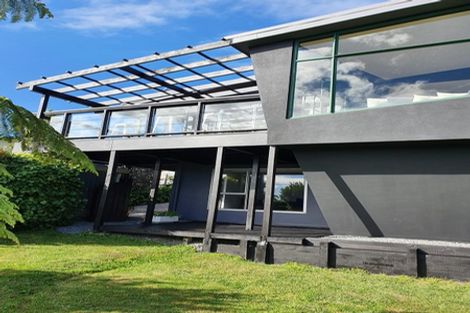 Photo of property in 8 Toporoa View, Ascot Park, Porirua, 5024