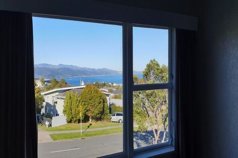 Photo of property in 231 Dowse Drive, Maungaraki, Lower Hutt, 5010