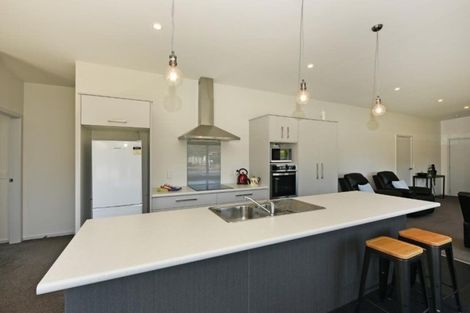 Photo of property in 16 Lane Street, Wallaceville, Upper Hutt, 5018