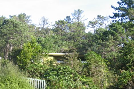 Photo of property in 110 Kamahi Street, Stokes Valley, Lower Hutt, 5019