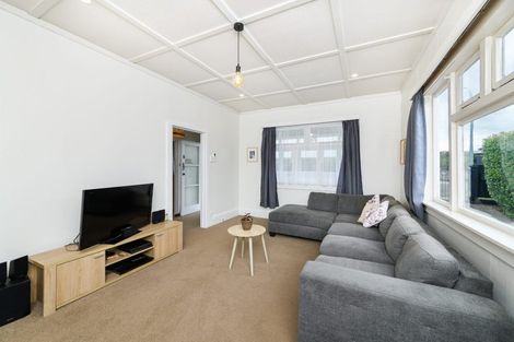 Photo of property in 90 Lyndhurst Street, Takaro, Palmerston North, 4412