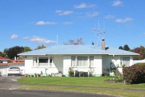 Photo of property in 19 Puriri Place, Tokoroa, 3420