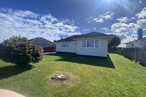 Photo of property in 19 Middlesex Street, Levin, 5510