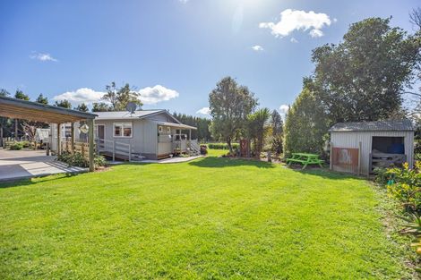Photo of property in 13 Boulton Road, Levin, 5510
