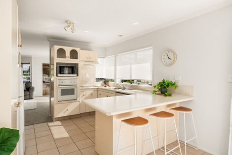 Photo of property in 13a Oceanbeach Road, Mount Maunganui, 3116