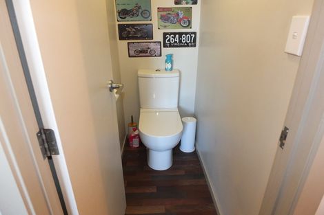 Photo of property in 12 Brown Terrace, Foxton Beach, Foxton, 4815