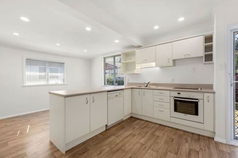 Photo of property in 4/49 Wilford Street, Wallaceville, Upper Hutt, 5018