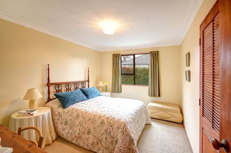 Photo of property in 15 Beaumaris Street, Outram, 9019