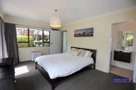 Photo of property in 6 Holmcroft Court, Cracroft, Christchurch, 8022