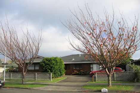 Photo of property in 135 Belvedere Avenue, Waikanae, 5036