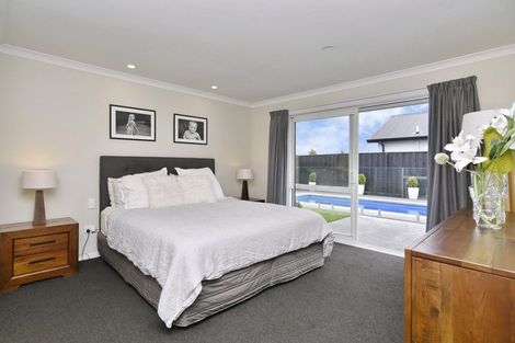 Photo of property in 56 Watkins Drive, Rangiora, 7400