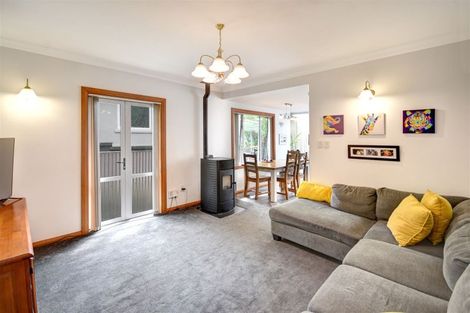 Photo of property in 18 Glenross Street, Glenross, Dunedin, 9011