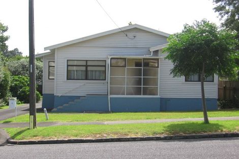Photo of property in 1 Chatham Avenue, Mount Albert, Auckland, 1025
