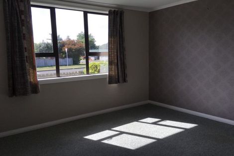 Photo of property in 8 Maire Street, Inglewood, 4330