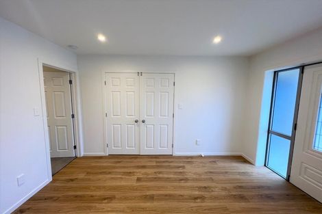 Photo of property in 65 Dundale Avenue, Blockhouse Bay, Auckland, 0600