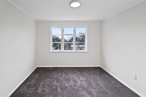 Photo of property in 2 Argyle Grove, Trentham, Upper Hutt, 5018