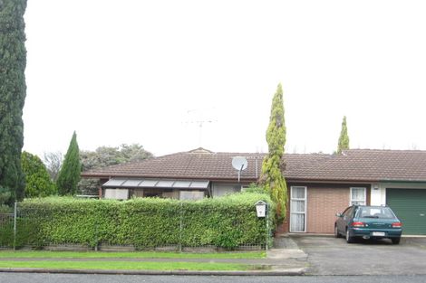 Photo of property in 2/46 Casuarina Road, Half Moon Bay, Auckland, 2012