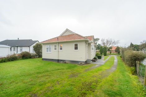 Photo of property in 4 Savage Crescent, West End, Palmerston North, 4412