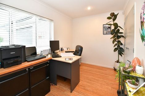 Photo of property in 17a Rapson Road, Kaukapakapa, 0871