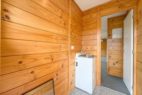 Photo of property in 17 Station Road, Puriri, Thames, 3578