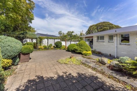 Photo of property in 8 Nevada Grove, Totara Park, Upper Hutt, 5018
