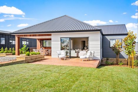 Photo of property in 17 Penney Rise, Matakana, 0985