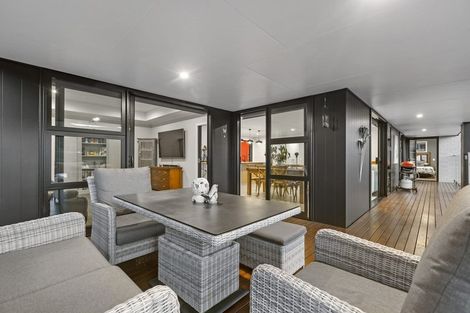 Photo of property in 15 Bob Carter Place, Welcome Bay, Tauranga, 3175