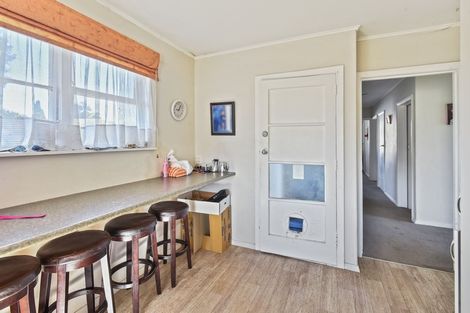 Photo of property in 49 Buller Crescent, Manurewa, Auckland, 2102